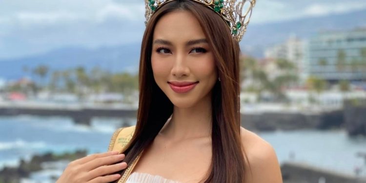 Tiểu sử Hoa hậu Nguyễn Thúc Thùy Tiên