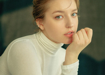 Tiểu sử Angelina Danilova