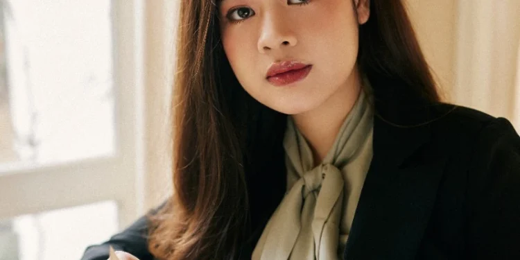 Tiểu sử shark Lê Hàn Tuệ Lâm